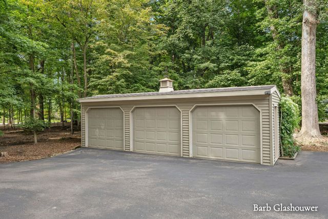 7454 Childsdale Avenue Ne, Plainfield Twp, MI 49341