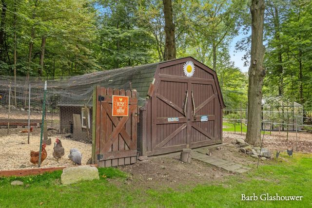 7454 Childsdale Avenue Ne, Plainfield Twp, MI 49341