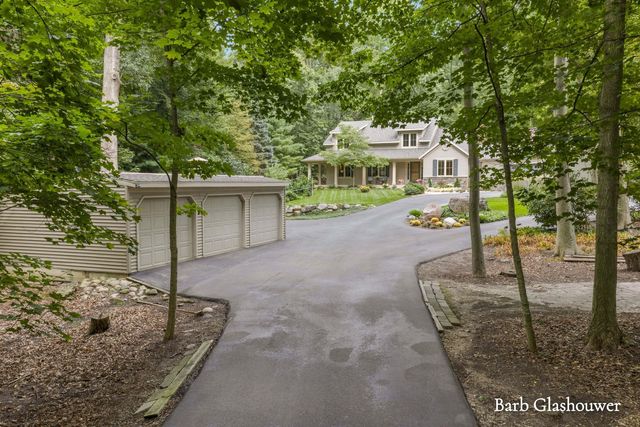 7454 Childsdale Avenue Ne, Plainfield Twp, MI 49341