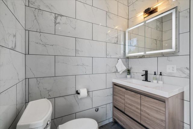 26000 Mattole Road, Ferndale, CA 95536