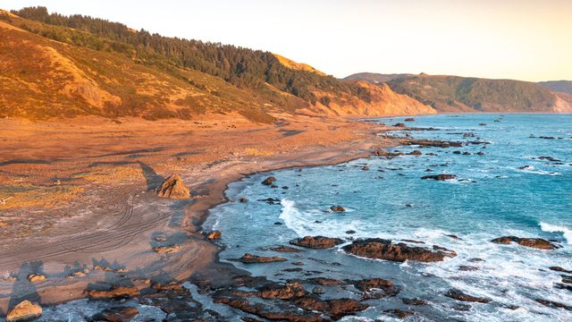 26000 Mattole Road, Ferndale, CA 95536