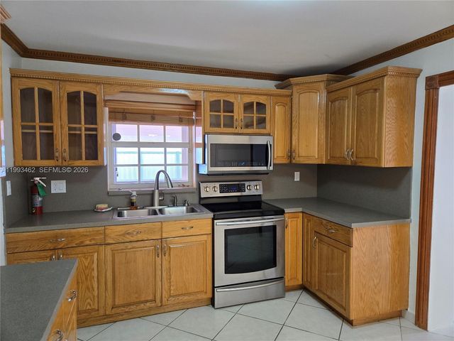 10475 SW 42 TE 0, Unincorporated Dade County, FL 33165