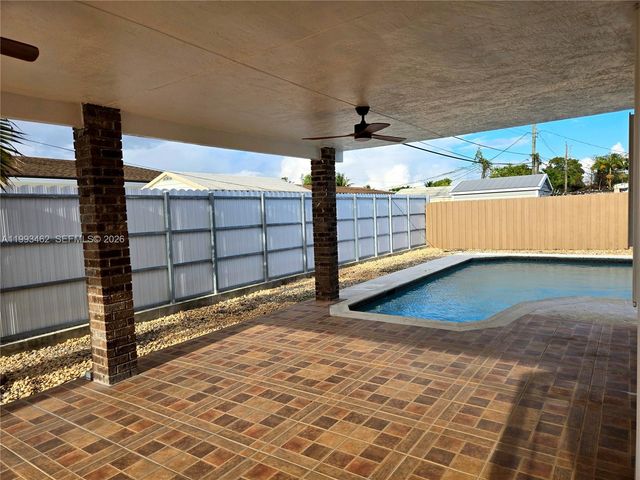 10475 SW 42 TE 0, Unincorporated Dade County, FL 33165