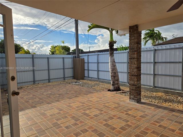 10475 SW 42 TE 0, Unincorporated Dade County, FL 33165