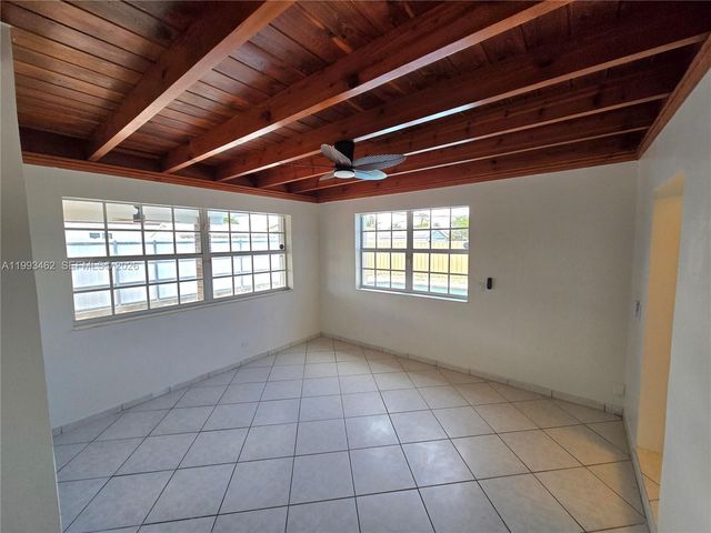 10475 SW 42 TE 0, Unincorporated Dade County, FL 33165