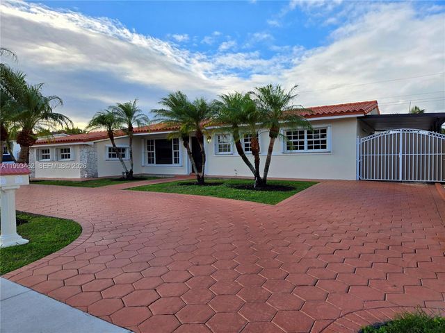 10475 SW 42 TE 0, Unincorporated Dade County, FL 33165