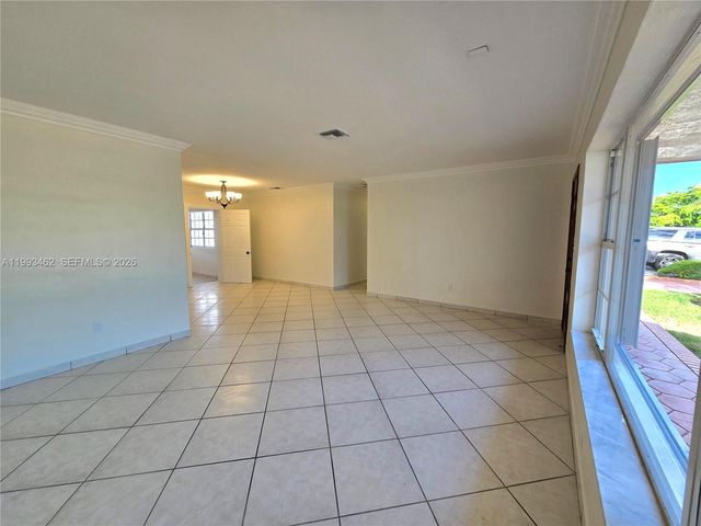 10475 SW 42 TE 0, Unincorporated Dade County, FL 33165