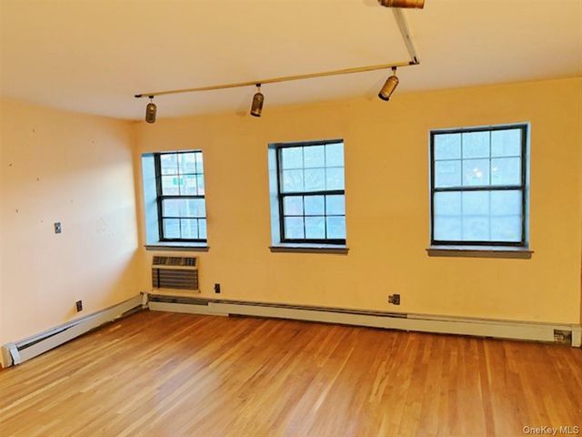 7817 153rd Avenue H1, Howard Beach, NY 11414