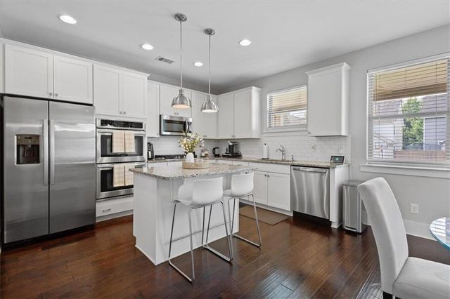 4009 Glendianne Way, Powder Springs, GA 30127