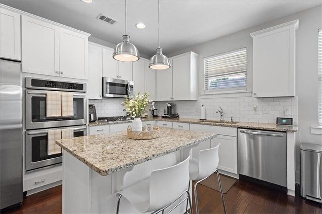 4009 Glendianne Way, Powder Springs, GA 30127