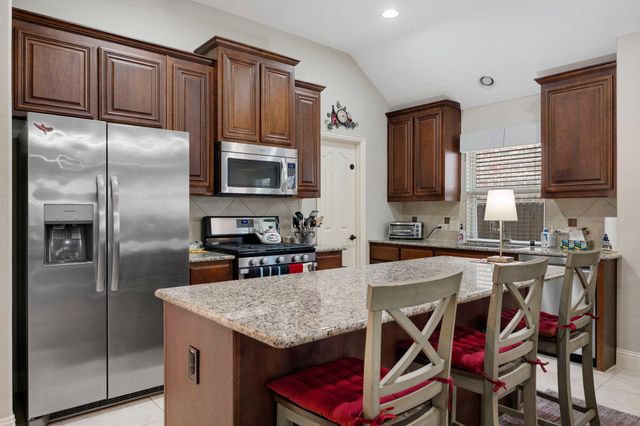 312 Kelvington Drive, Anna, TX 75409