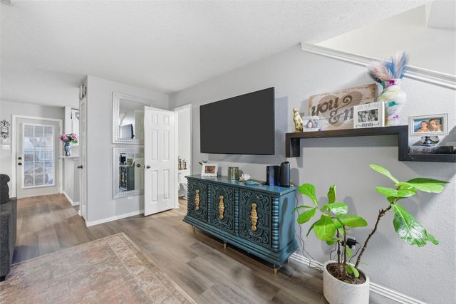 5728 Giddyup Lane, Fort Worth, TX 76179