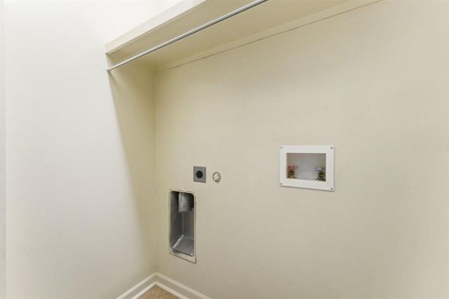 620 Bienville St Street, Lake Charles, LA 70607