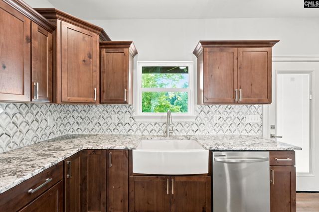 310 Park Lane, West Columbia, SC 29170