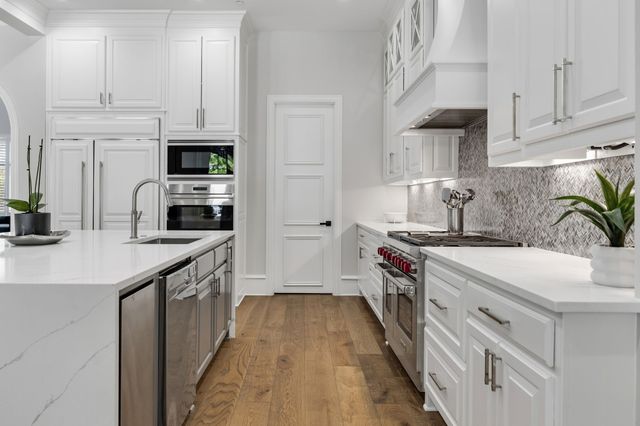 5713 Woodmont Court, Plano, TX 75093