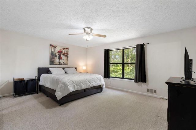 1179 Midland Drive NW, Acworth, GA 30102