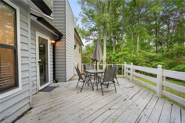 1179 Midland Drive NW, Acworth, GA 30102