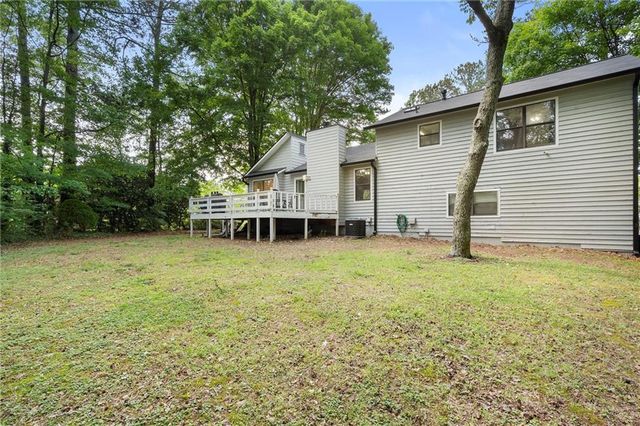 1179 Midland Drive NW, Acworth, GA 30102
