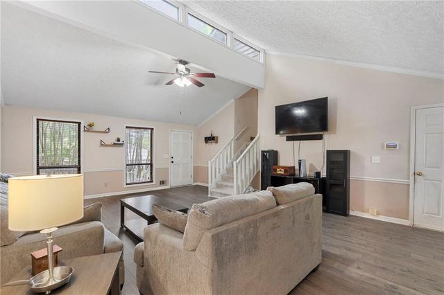 1179 Midland Drive NW, Acworth, GA 30102