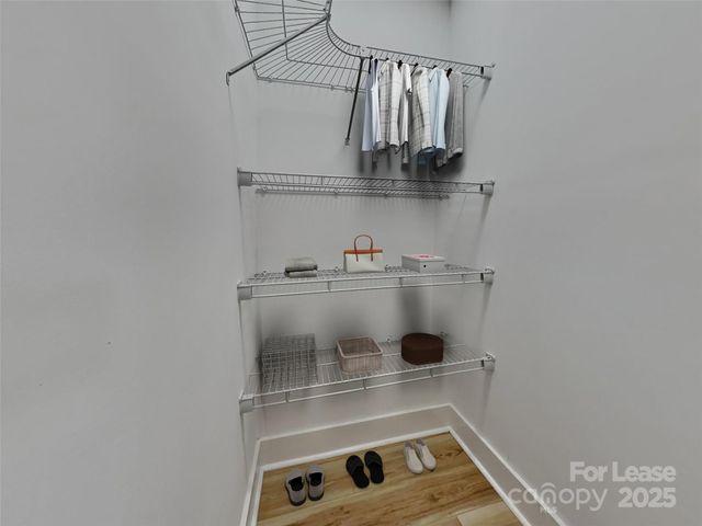 2633 Brentwood Place, Charlotte, NC 28208