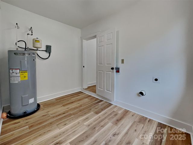 2633 Brentwood Place, Charlotte, NC 28208