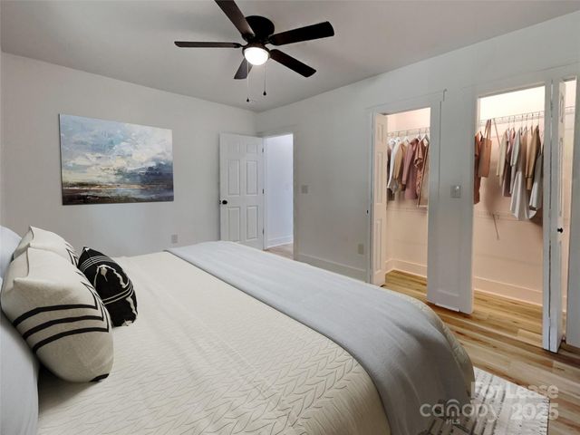 2633 Brentwood Place, Charlotte, NC 28208