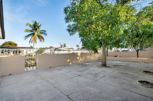 4701 SW 104th Ct 0, Miami, FL 33165