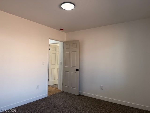 4815 El Tesoro Avenue, Las Vegas, NV 89121