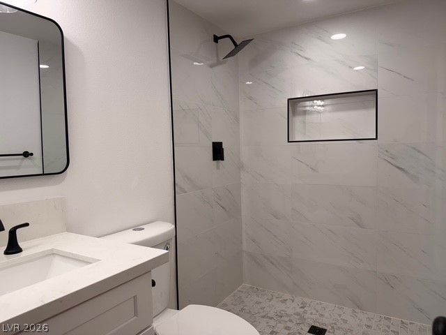 4815 El Tesoro Avenue, Las Vegas, NV 89121