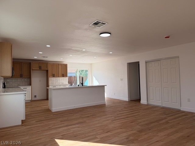 4815 El Tesoro Avenue, Las Vegas, NV 89121