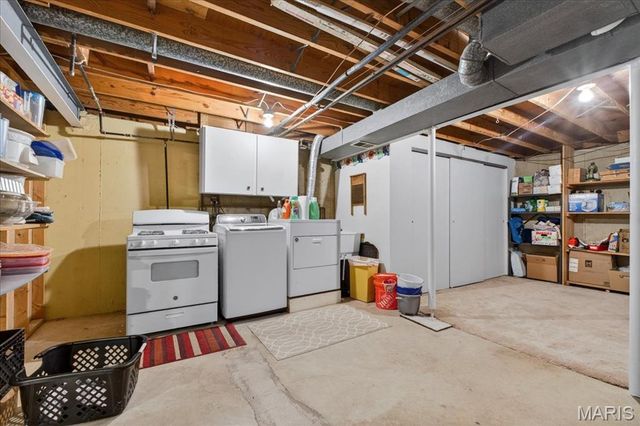 1355 Seminole Lane, Florissant, MO 63033