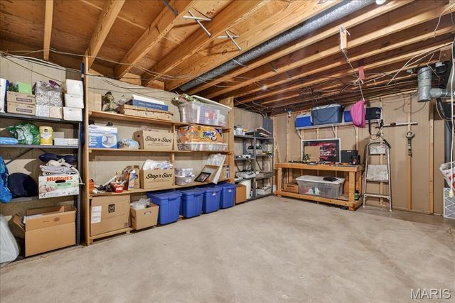 1355 Seminole Lane, Florissant, MO 63033