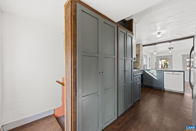 504 NW 12TH ST, Charlottesville, VA 22903