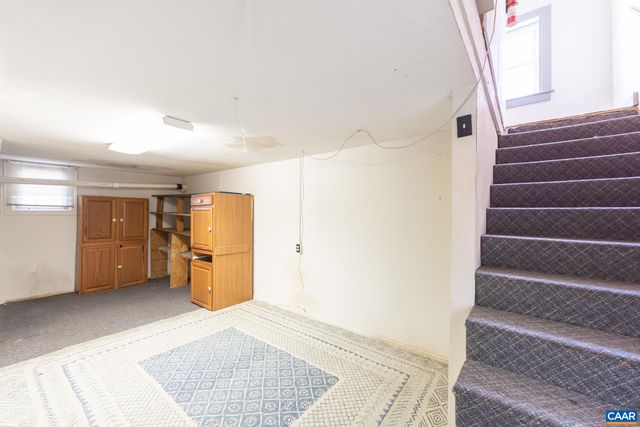 504 NW 12TH ST, Charlottesville, VA 22903