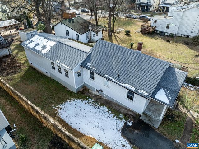 504 NW 12TH ST, Charlottesville, VA 22903