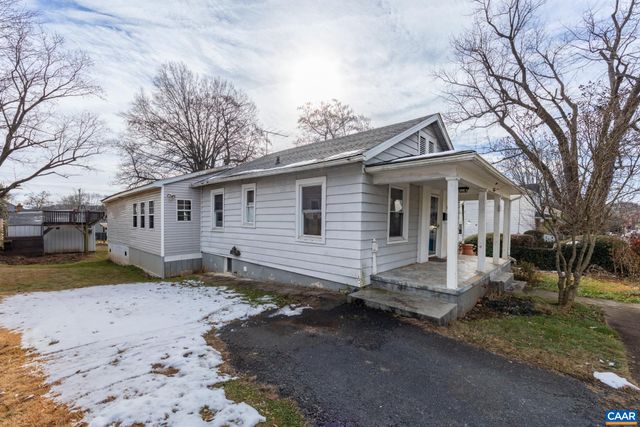 504 NW 12TH ST, Charlottesville, VA 22903