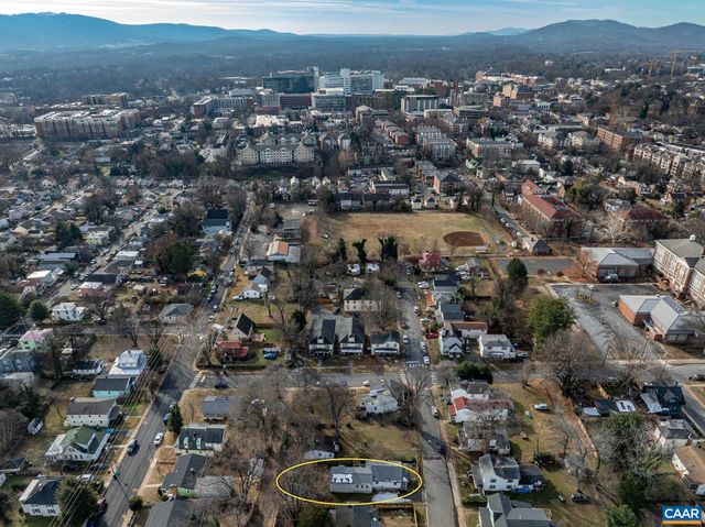 504 NW 12TH ST, Charlottesville, VA 22903