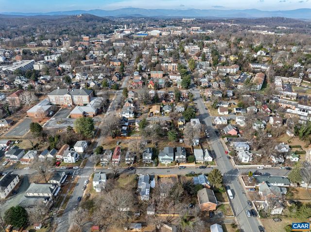 504 NW 12TH ST, Charlottesville, VA 22903