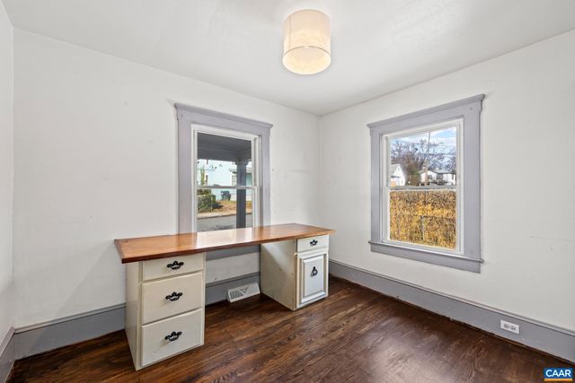 504 NW 12TH ST, Charlottesville, VA 22903