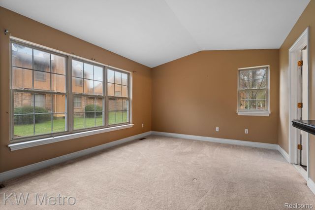 20903 Antique Court, Southfield, MI 48075