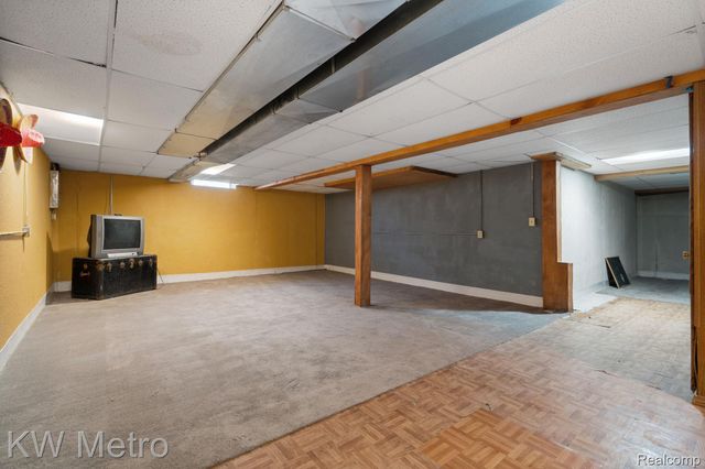 20903 Antique Court, Southfield, MI 48075