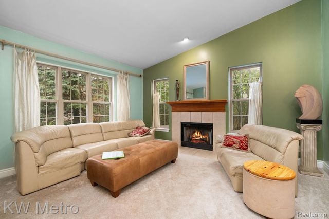 20903 Antique Court, Southfield, MI 48075