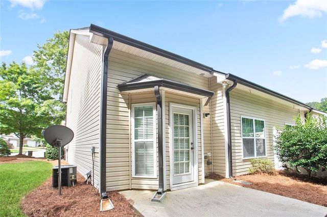 184 DARBYS CROSSING Court, Hiram, GA 30141