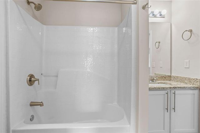 184 DARBYS CROSSING Court, Hiram, GA 30141