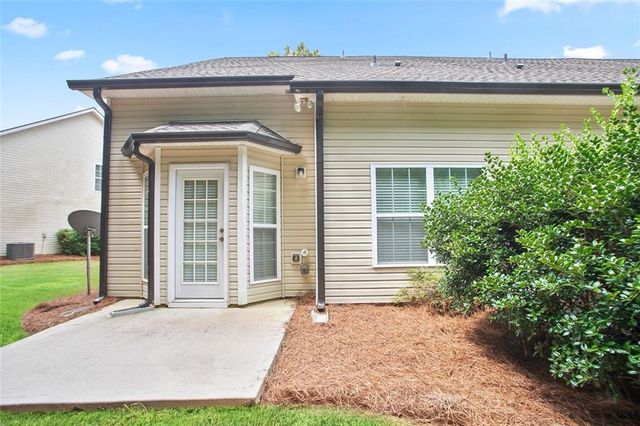 184 DARBYS CROSSING Court, Hiram, GA 30141