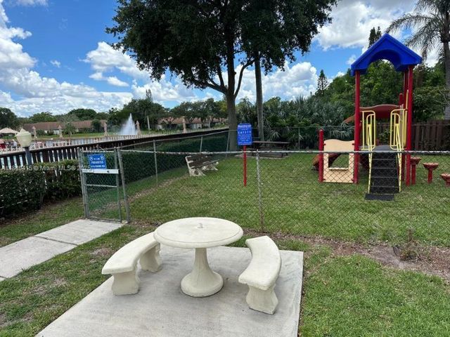 4709 Sable Pine Cir C1, West Palm Beach, FL 33417