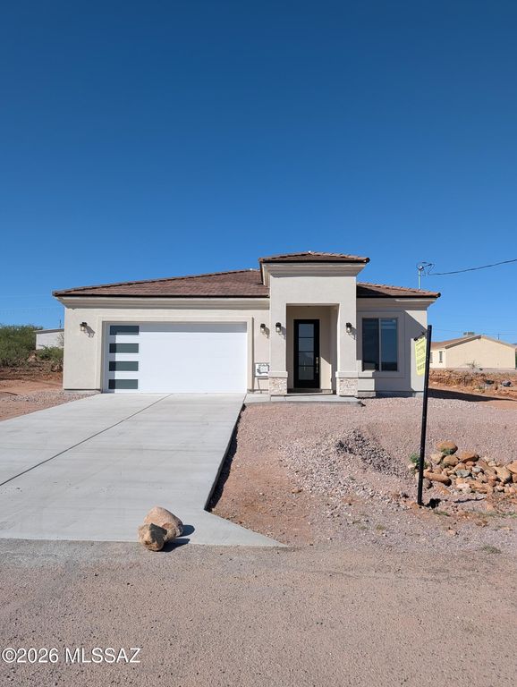 1811 Cajeme, Rio Rico, AZ 85648