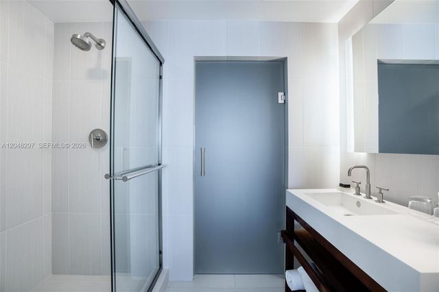 3101 Bayshore Drive 2306, Fort Lauderdale, FL 33304