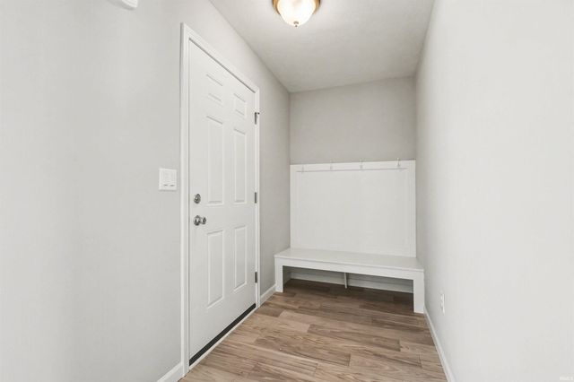 3216 Falling Oak Drive, Mishawaka, IN 46544