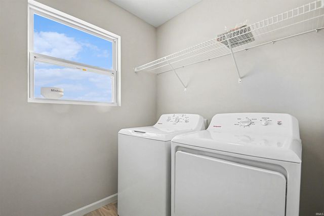 3216 Falling Oak Drive, Mishawaka, IN 46544